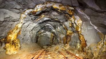 رییس کمیسیون صنایع مجلس: پیمانکار چینی معدن طلای ورزقان حقوق کارگران ایرانی را نمیدهد