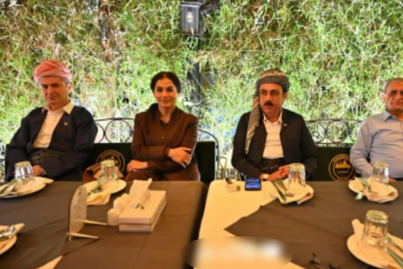 حضور استاندار حلبچه عراق در دربند بدون حجاب اجباری