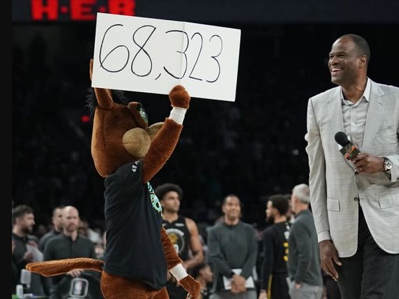 ۶۸هزار و ۳۲۳ نفر؛ رکورد جدید تماشاگر در تاریخ مسابقات NBA