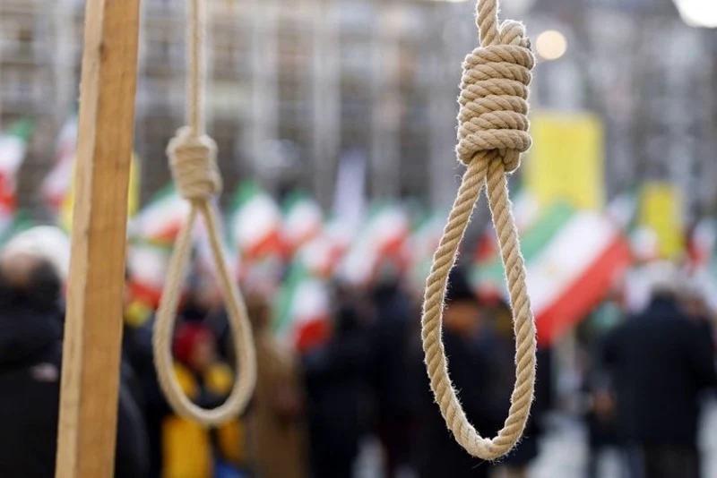 Iran's 2024 executions soar to nearly 1,000