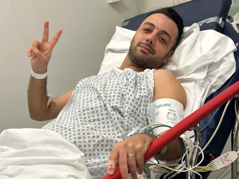 Pouria Zeraati, the television host of the "Last Word" program on Iran International, at hospital following a knife attack in London (March 30, 2024)