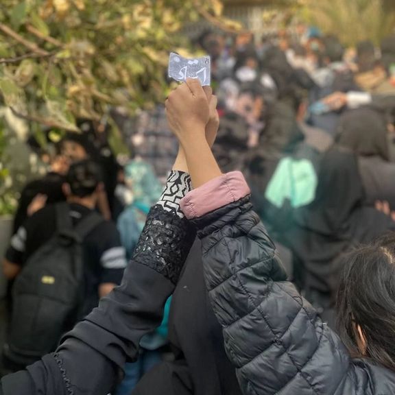 تداوم سرکوب و بازداشت در شهرهای مختلف؛ دهها دانشجوی تربیت مدرس احضار شدند