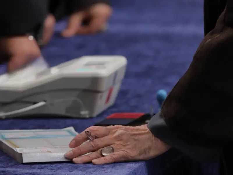 انتخابات، تسهیلگر مداخله‌های غیرقانونی رهبری