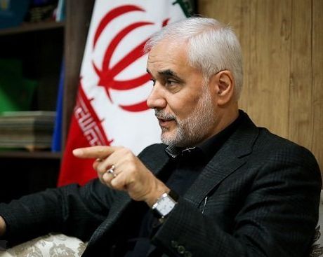 محسن مهرعلیزاده: با ارز ۴۲۰۰ تومانی سنگ قبر، سنجاق قفلی و صلواتشمار وارد میکنند