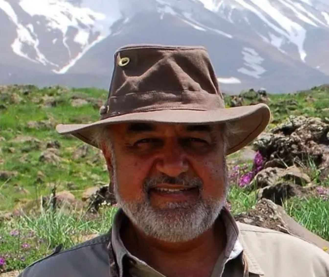 مراد طاهباز بعد از ۴۸ ساعت مرخصی به زندان بازگردانده شد