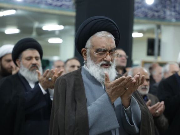 نماینده خامنهای در قم: هم باید برای جبهه مقاومت دعا کنیم هم کمک مادی برسانیم
