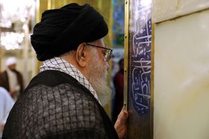 عضو خبرگان: به خامنهای حمله شود به همه منافع آمریکا، آلمان، فرانسه و بریتانیا حمله میشود