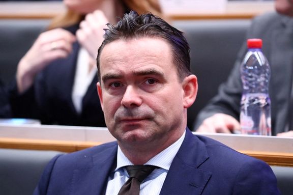 فیفا حکم دادگاه هلند را تایید کرد، اورمارس از آنتورپ هم کنار میرود