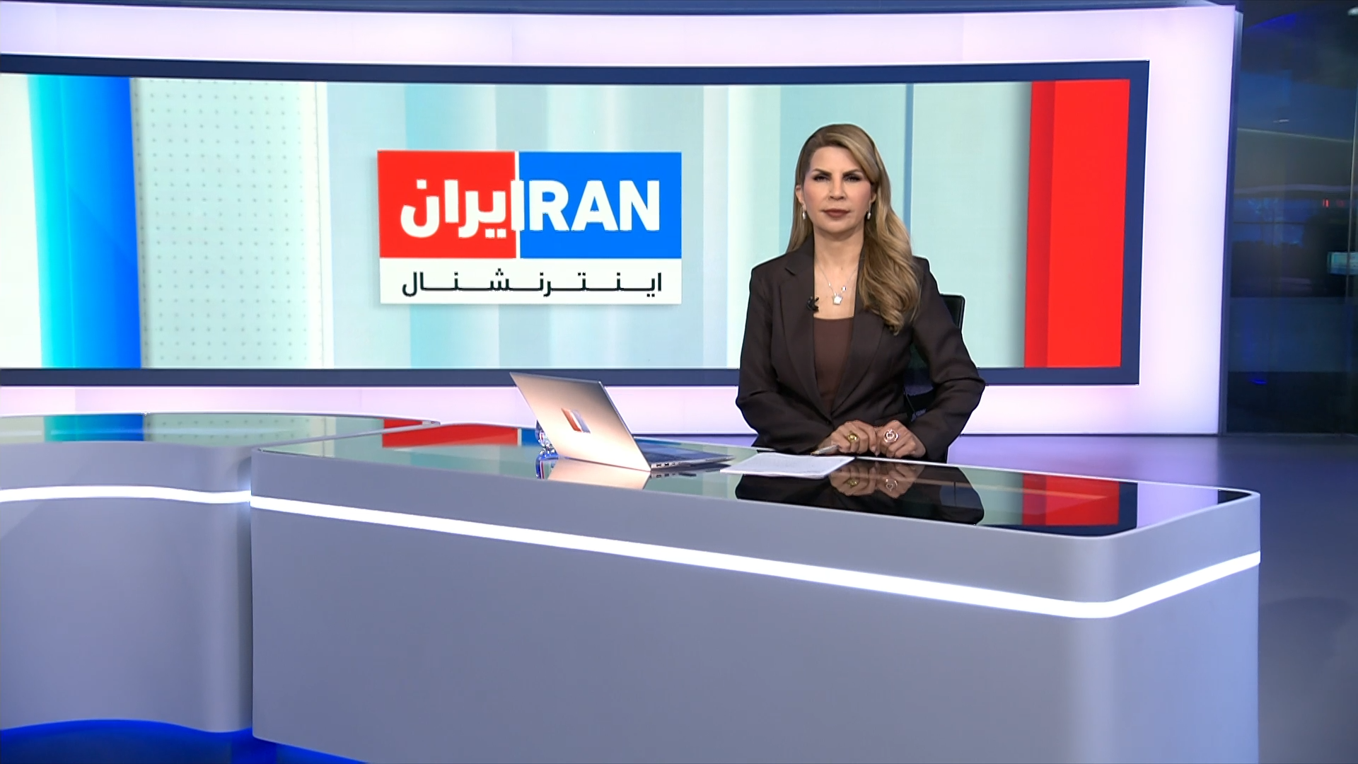 پلیس بریتانیا سه نفر را به تلاش برای آتش‌افروزی در دفتر ایران‌اینترنشنال متهم کرد