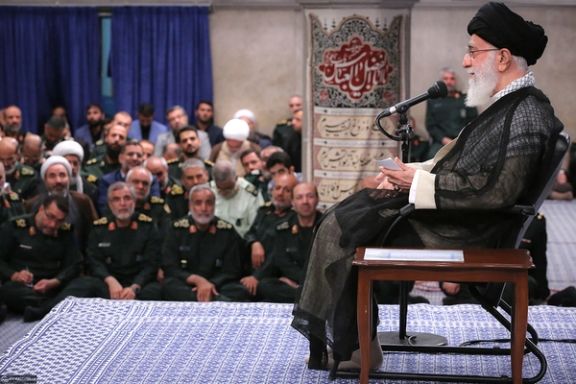 نظام وطنسوز؛ کشور در آستانه جنگ و تحریم