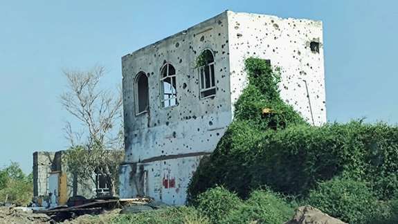 Destruction in Yemen's Hodeida in November 2021