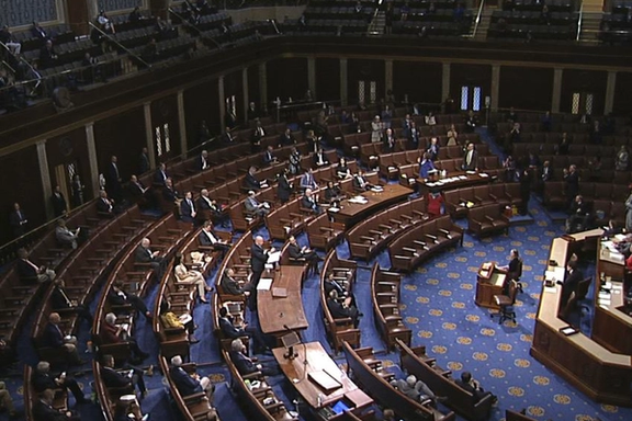 ديمقراطيون وجمهوريون في الكونغرس يشعرون بالقلق من اتفاق أكثر ضعفا مع إيران