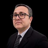 مجید آدینه، معترض اعدام شده، حامی کودکان بیسرپرست بود