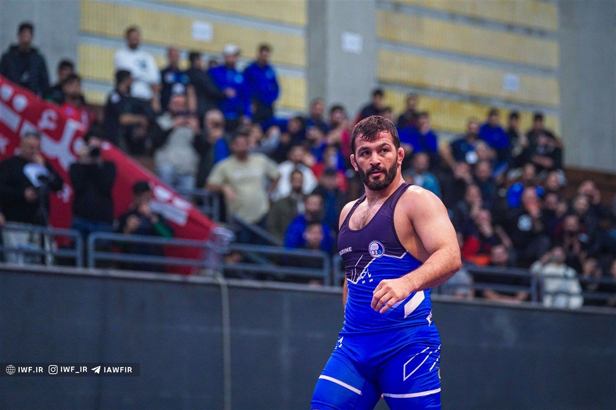 تیم‌های غیرفوتبالی باشگاه استقلال با الزام ای‌اف‌سی منحل می‌شوند؟