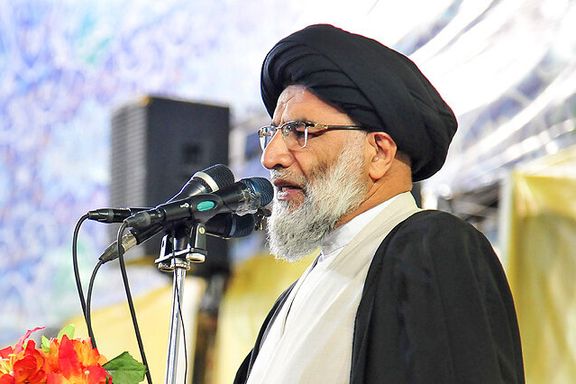 نماینده خامنهای در خوزستان: اگر داشتههای انقلاب را ببینیم دیگر گلایه نمیکنیم