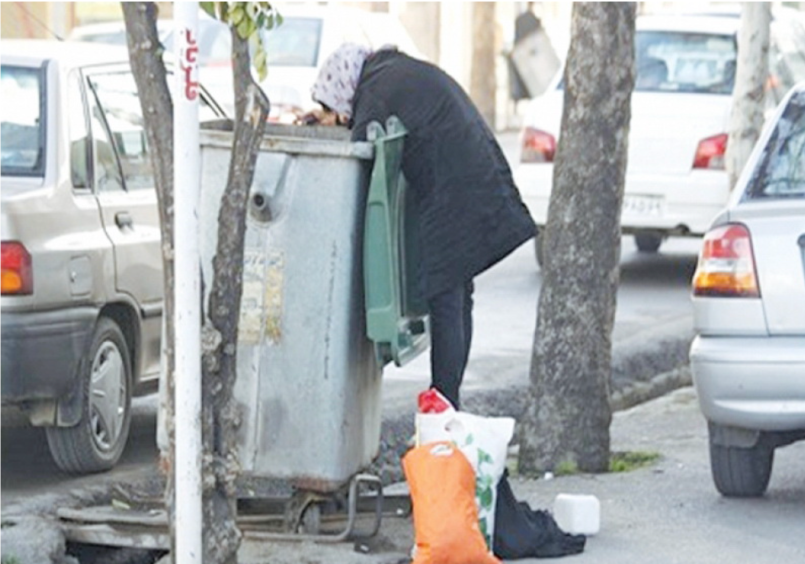 في أعلى رقم منذ عام 1995.. "مؤشر البؤس" يرتفع في 15 محافظة إيرانية العام الماضي