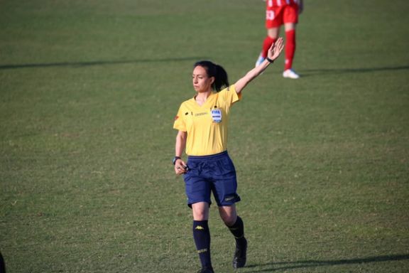 مهسا قربانی در اولین گفتوگو پس از خروج از ایران: گفتند اعتراف میکنی یا میکشیمت