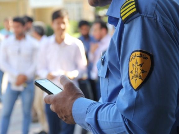 صحيفة إيرانية: مراكز الإرشاد النفسي الجامعية تقدم معلومات عن الطلاب المعارضين لأجهزة الأمن