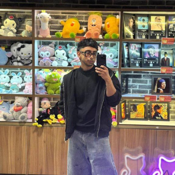 آریانا ارجمندی با شلیک ماموران به قلبش در بروجرد کشته شد