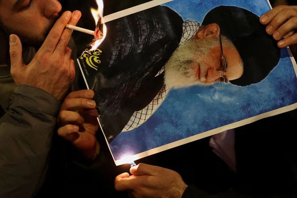 As US weighs attack, fate of Iran protests may hang in the balance