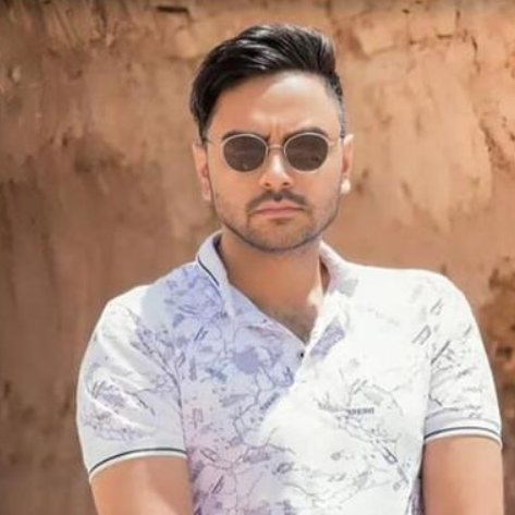 ماموران امنیتی در کرمان، منزل مصباح دولت، شهروند بهائی بازداشت شده را تفتیش کردند