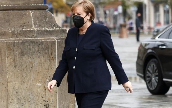 کیف آنگلا مرکل هنگام خرید در سوپرمارکت دزدیده شد