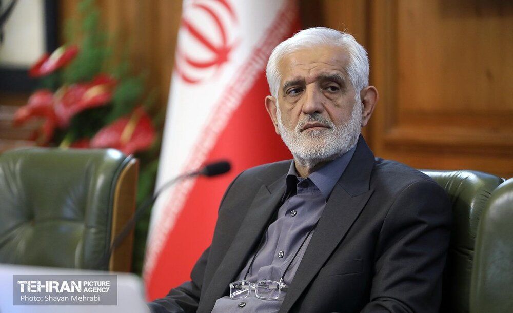 Iran official says US attack would turn country into 'graveyard for Americans'