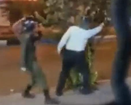 100 سينمائي إيراني يخاطبون القوات العسكرية: لا توجهوا السلاح نحو الشعب الإيراني والشباب