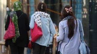 Famous Iranian Actress Gets Jail Time For Defying Hijab