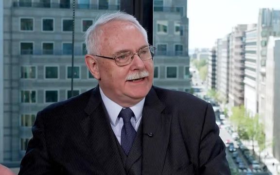 مقام پیشین سیا: با هر روز مذاکره، ایران به آستانه ساخت بمب اتمی نزدیکتر میشود