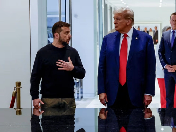 ترامپ: زلنسکی تلاش میکند از توافق مربوط به مواد معدنی عقبنشینی کند