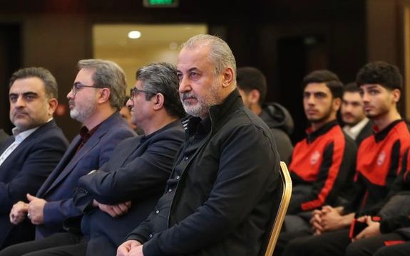 اطلاعیه عجیب سرخپوشان؛ «پرسپولیس با ۱۰۰ هزار تومان واگذار شد، نامهکتبی هم نداریم!»