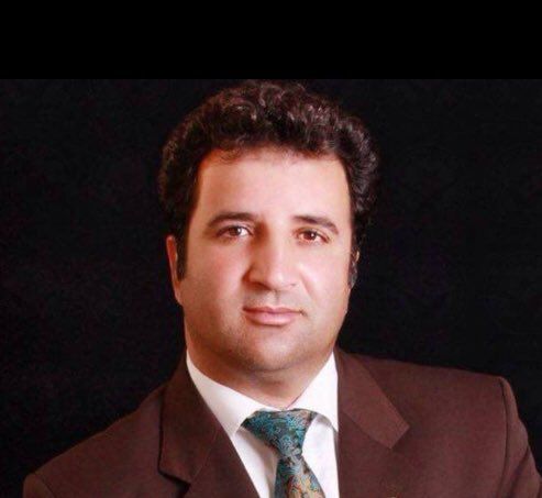 محمد نجفی، وکیل زندانی: خامنه‌ای از نعلین تا عمامه به خون جوانان وطن آغشته شده