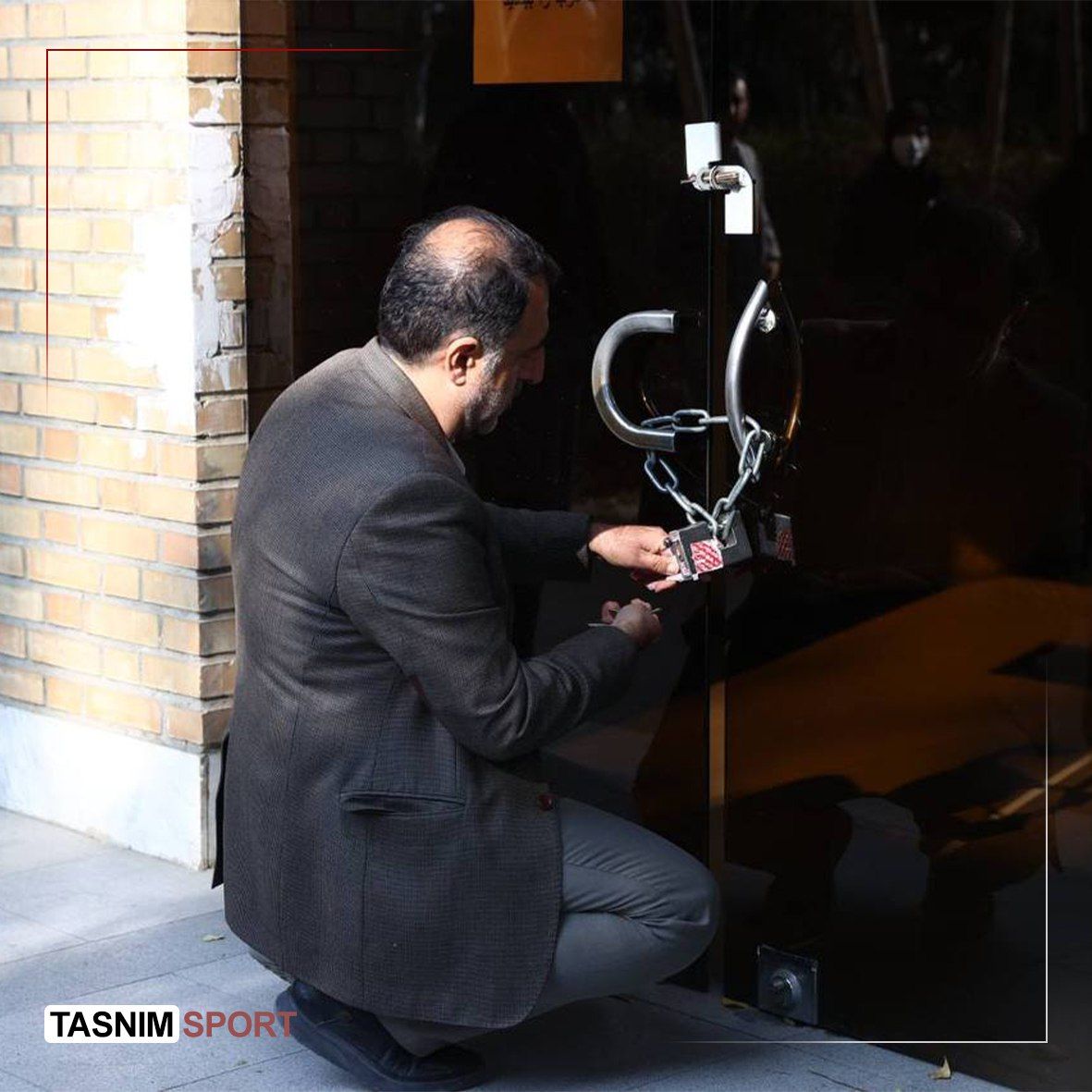 پس از برکناری اینچه‌درگاهی و انتخاب سرپرست جدید، ساختمان فدراسیون ژیمناستیک فک پلمب شد