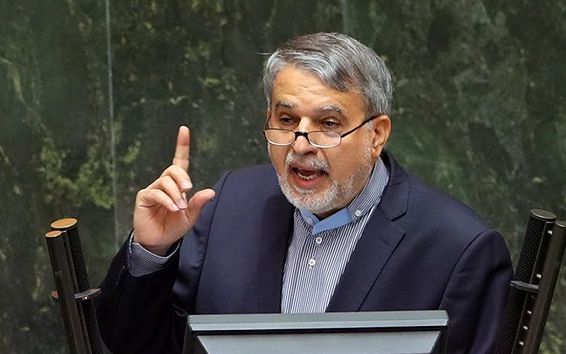 مُتنازع عليها مع الإمارات.. وزير إيراني يعلن إنشاء مجمع ترفيهي سكني بجزيرة "أبوموسى"