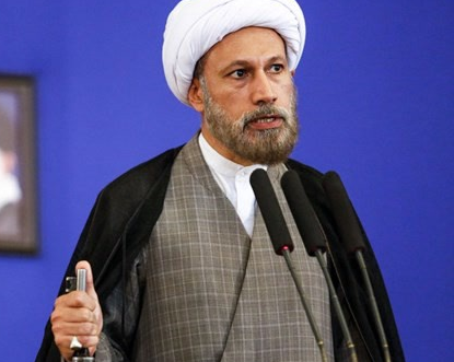 خطيب صلاة الجمعة في شيراز: الإمام المهدي سيمنع أي هجوم ضد إيران