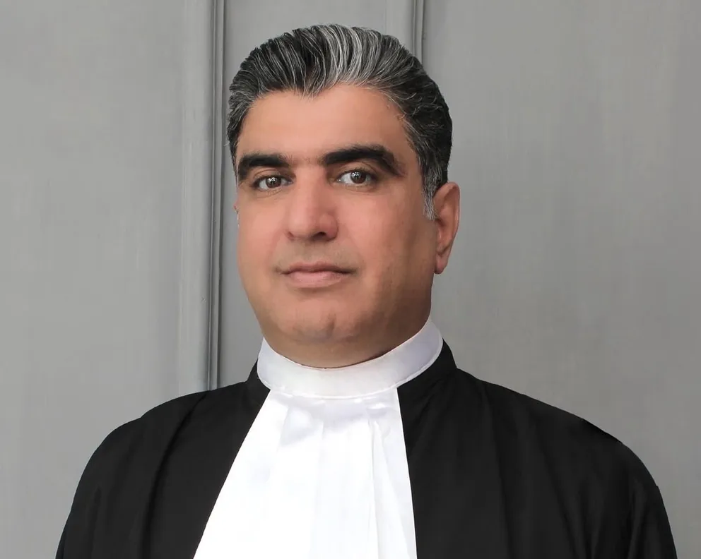 برادر خسرو علیکردی از دریافت پیام‌های تهدیدآمیز از سوی افراد نزدیک به حاکمیت خبر داد