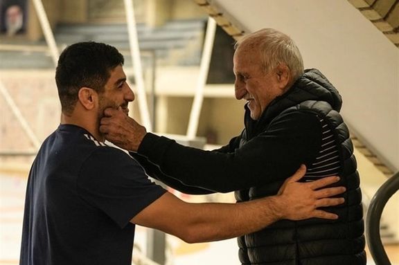 منصور برزگر: پول بازنشستگی به پنجم ماه هم نمیرسد