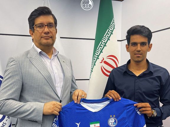 اولین خرید ابیها از اصفهان؛ محمدحسین اسلامی با قرارداد دو ساله به استقلال پیوست