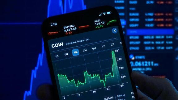 هکرها از شش هزار مشتری شرکت کوینبیس رمزارز دزدیدند