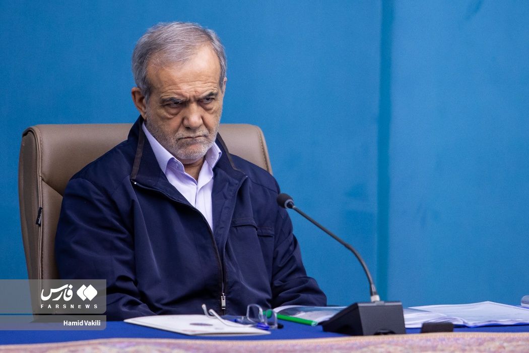 پزشکیان: خامنه‌ای در پاسخ به نامه ترامپ گفته مسیر مذاکره غیرمستقیم باز است