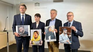 Austrian Lawmakers Sponsor 183 Jailed Protesters In Iran