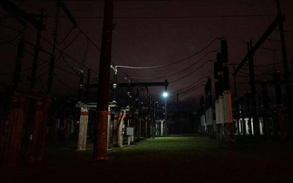 استاندار قزوین: برای مقابله با قطع برق، مشترکان پرمصرف را شناسایی و جریمه میکنیم