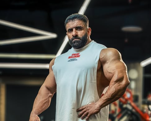 هادی چوپان پس از نایبقهرمانی در مسترالمپیا: مادرم ایران، شرمندهام