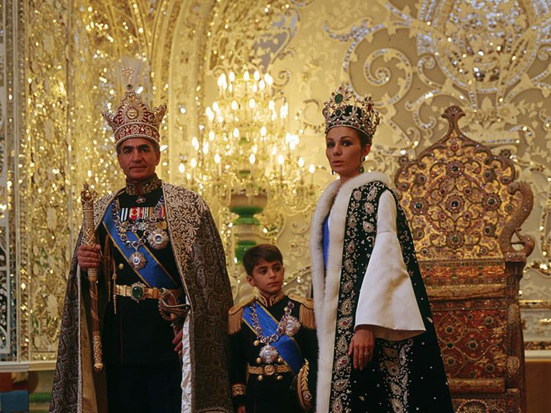 پیام شهبانو فرح پهلوی به مناسبت چهل و سومین سالگرد درگذشت محمدرضا شاه