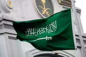 ریاض وابسته نظامی و چهار نفر دیگر از کارکنان سفارت جمهوری اسلامی را اخراج کرد