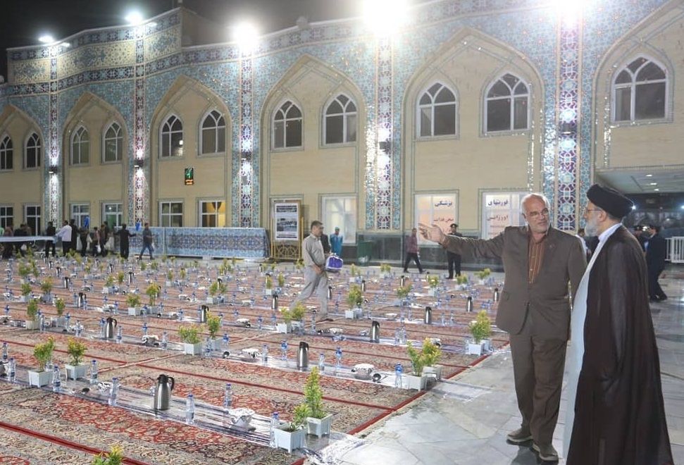 با عدم استقبال هنرمندان، برنامه افطار رئیسی لغو شد؛ ایرنا: به دلیل آلودگی هوا بود