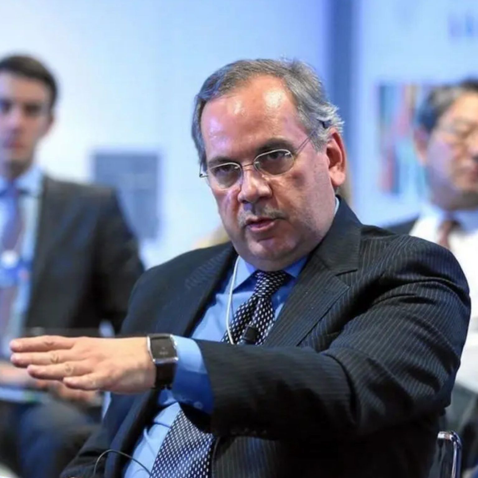 Iranian academic hits raw nerve with scorn of poor in power