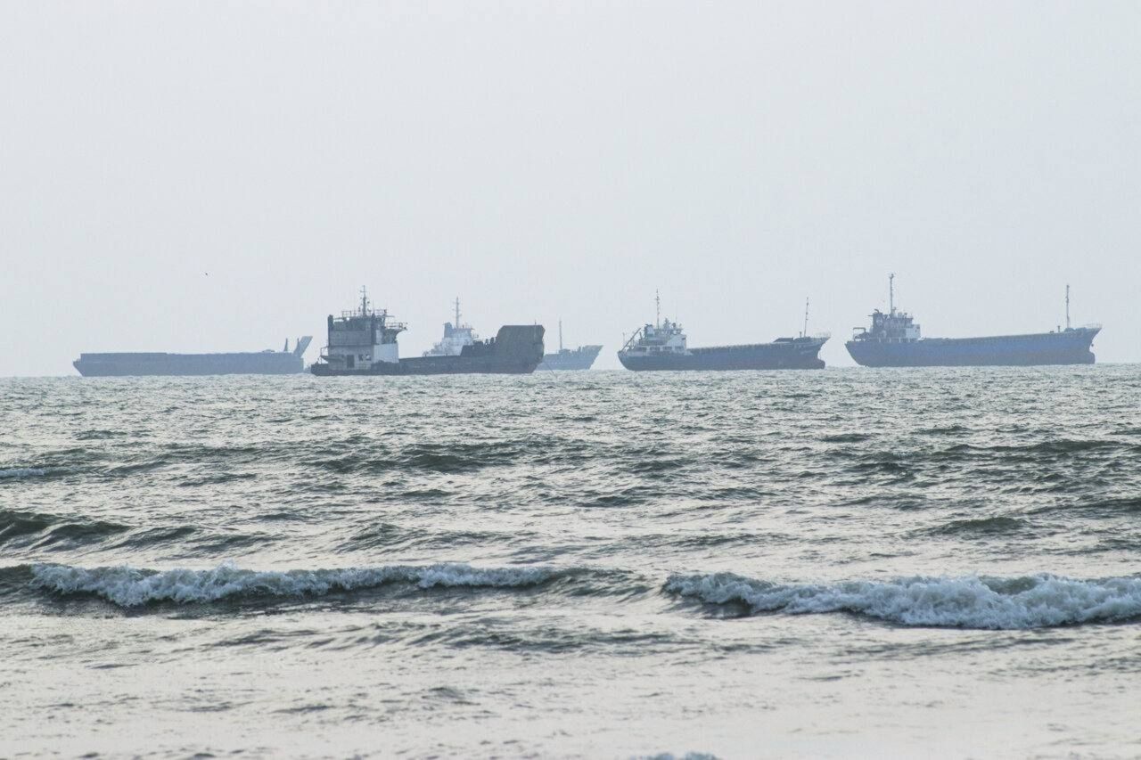 Vessels are seen off Suru Beach in Bandar Abbas, southern Iran, at dawn on September 2, 2026.
