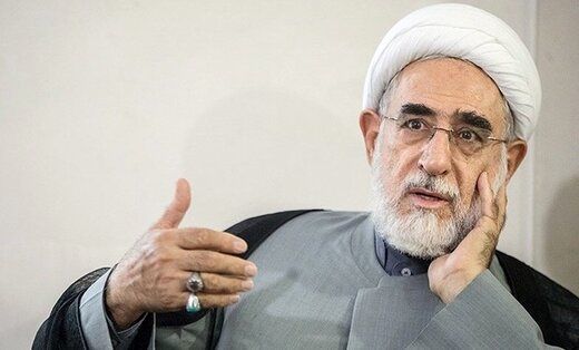 نماینده سابق مجلس: مقام‌های جمهوری اسلامی ابا دارند بگویند پای میز مقام‌های آمریکا نشستند